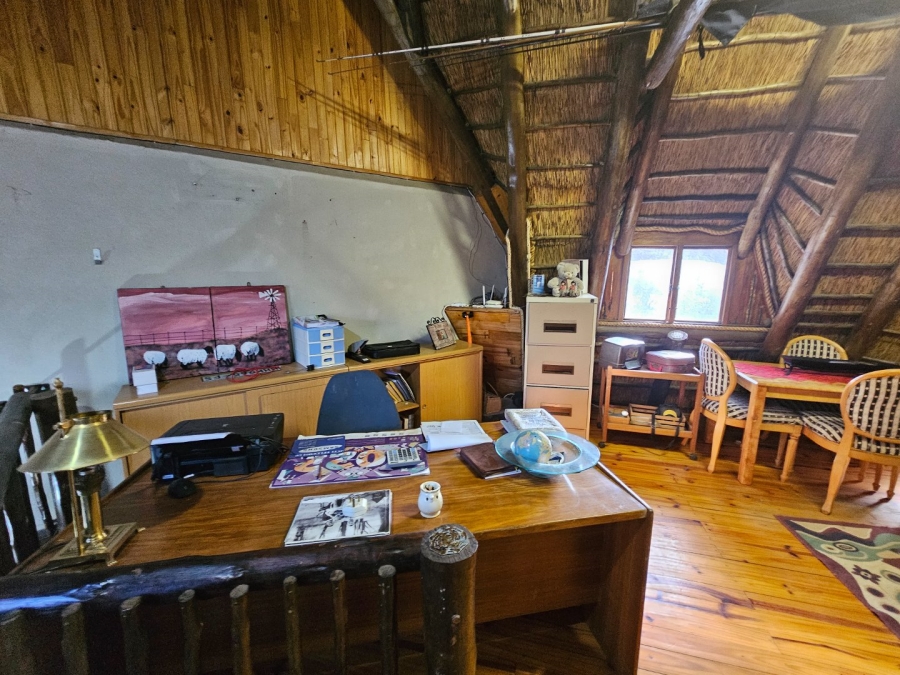 To Let 5 Bedroom Property for Rent in La Provance Free State